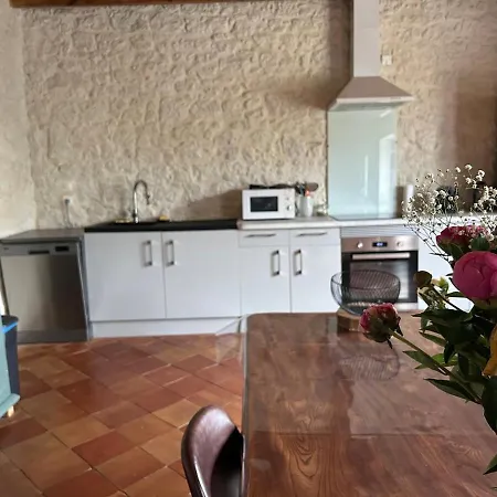 Holiday home Les Grandes Vignes
